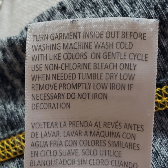 Iowa Hawkeyes Short-sleeve Tee Black Gold - Picture 12 of 13